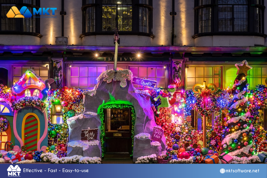 Dazzling Holiday Makeovers: 6 Restaurant christmas decoration ideas